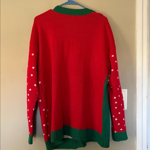 XL Christmas Cardigan - Picture 2 of 3